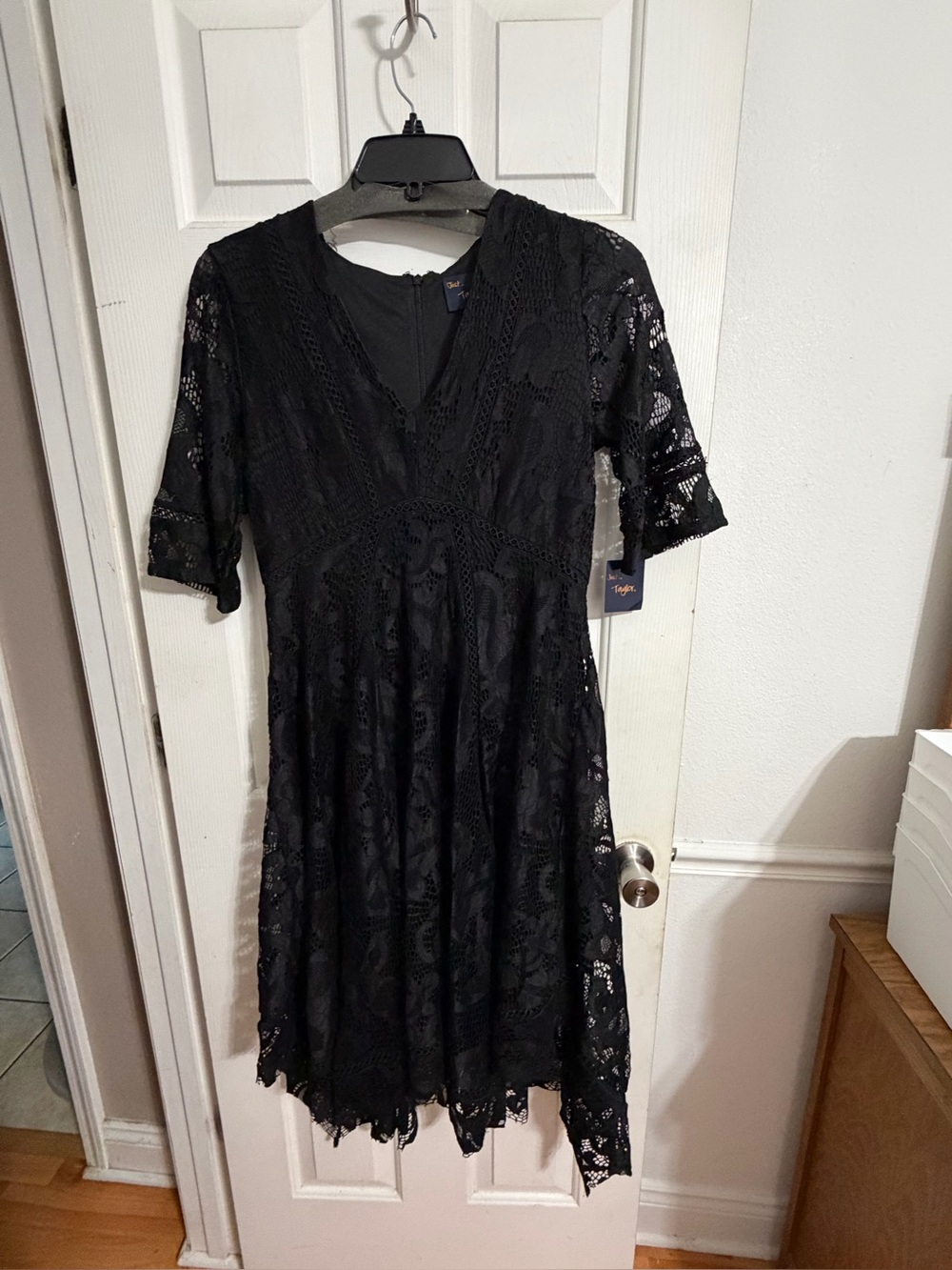 Taylor Black Lace Midi Dress with V-Neck size 10 Witchy Romantic Whimsigoth